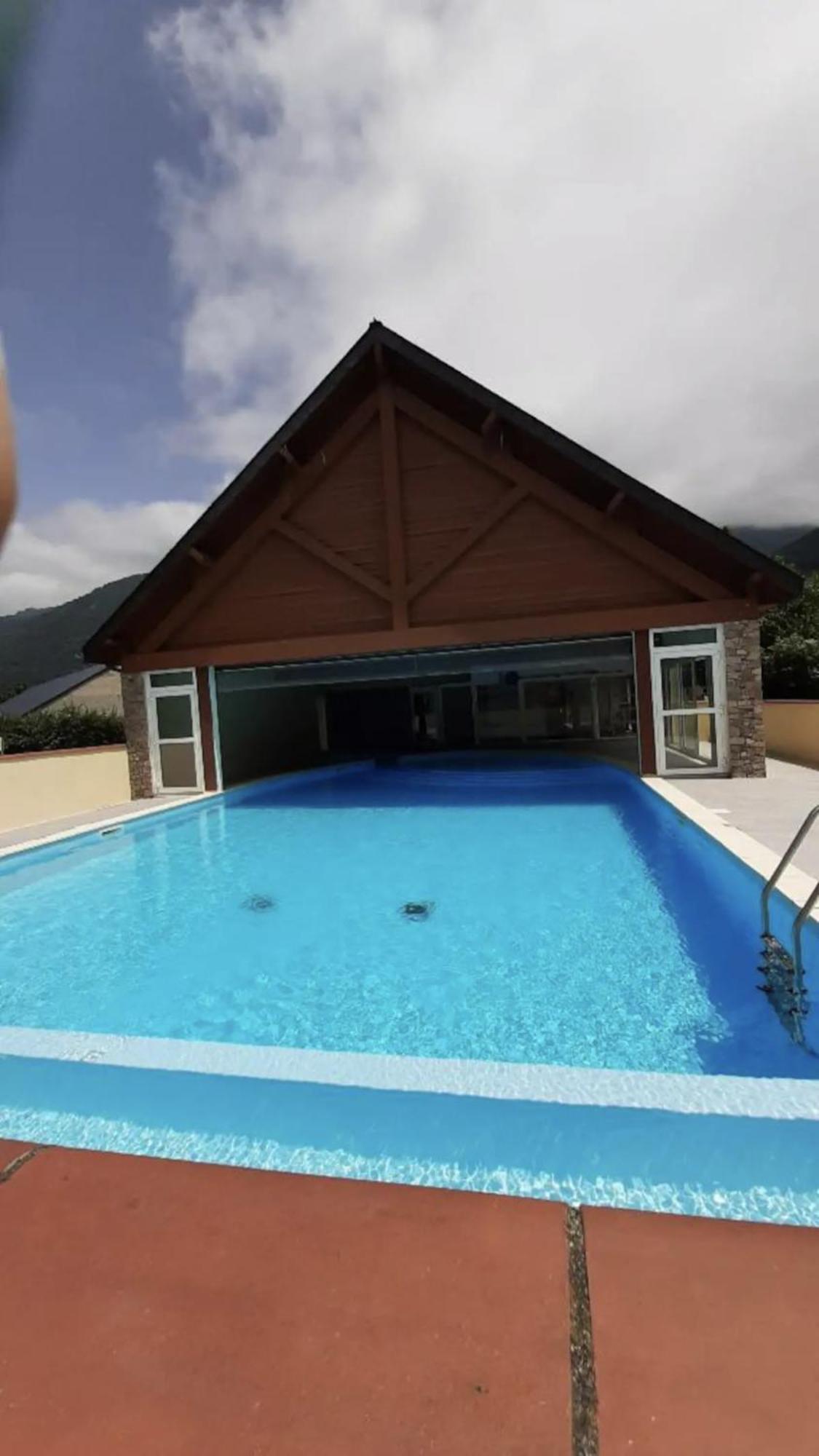 Appart T 3 Bagneres-De-Luchon Vue Montagne - Piscine Mi Juin Exterior foto